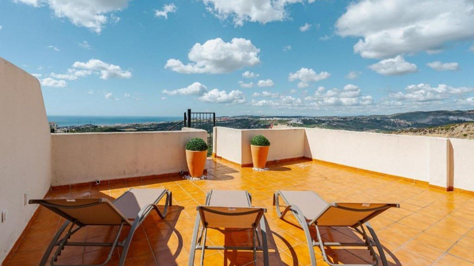 Penthouse til salgs i Doña Julia, Bilde 3