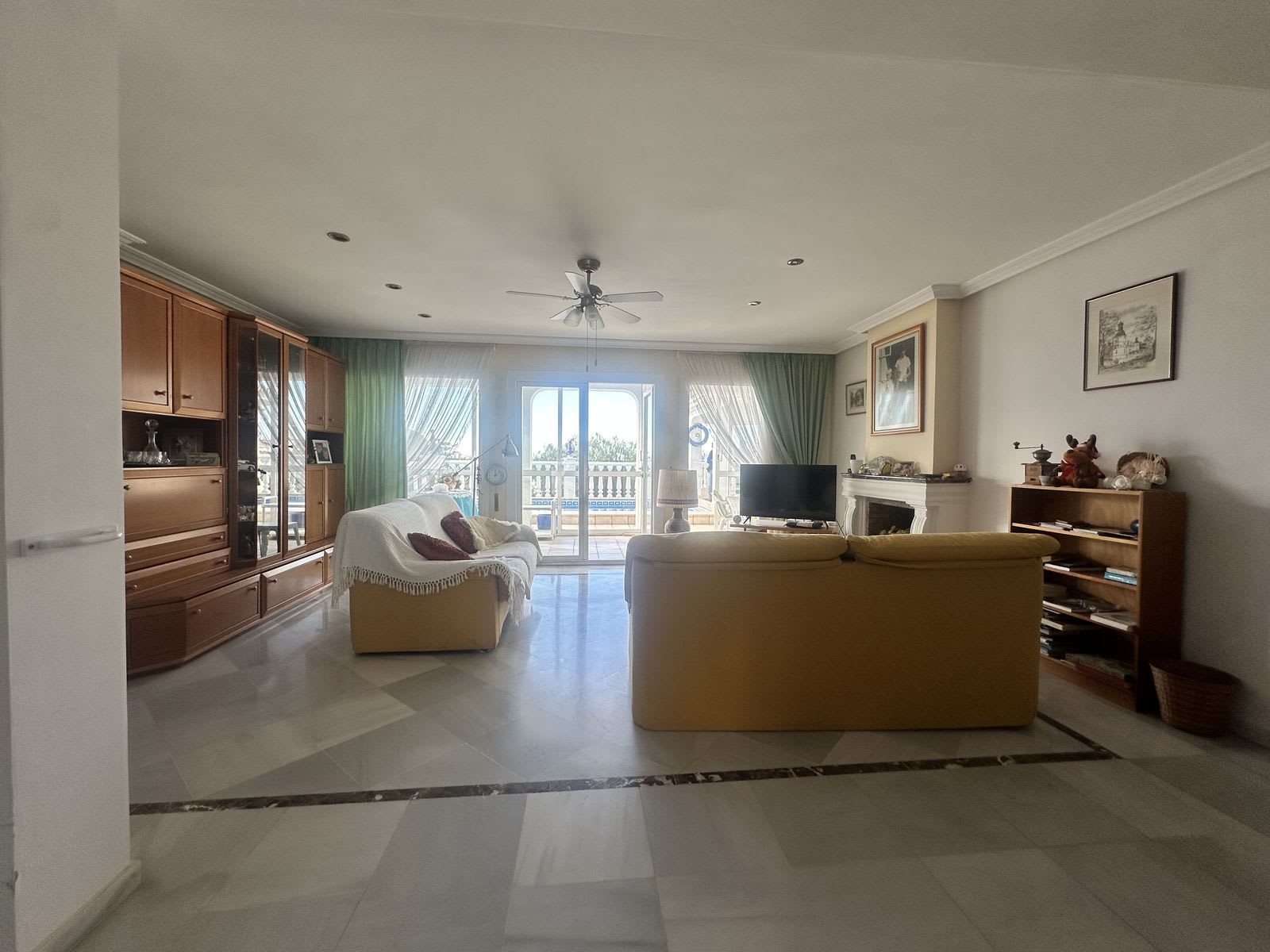 Villa til salgs i Calahonda, Bilde 2