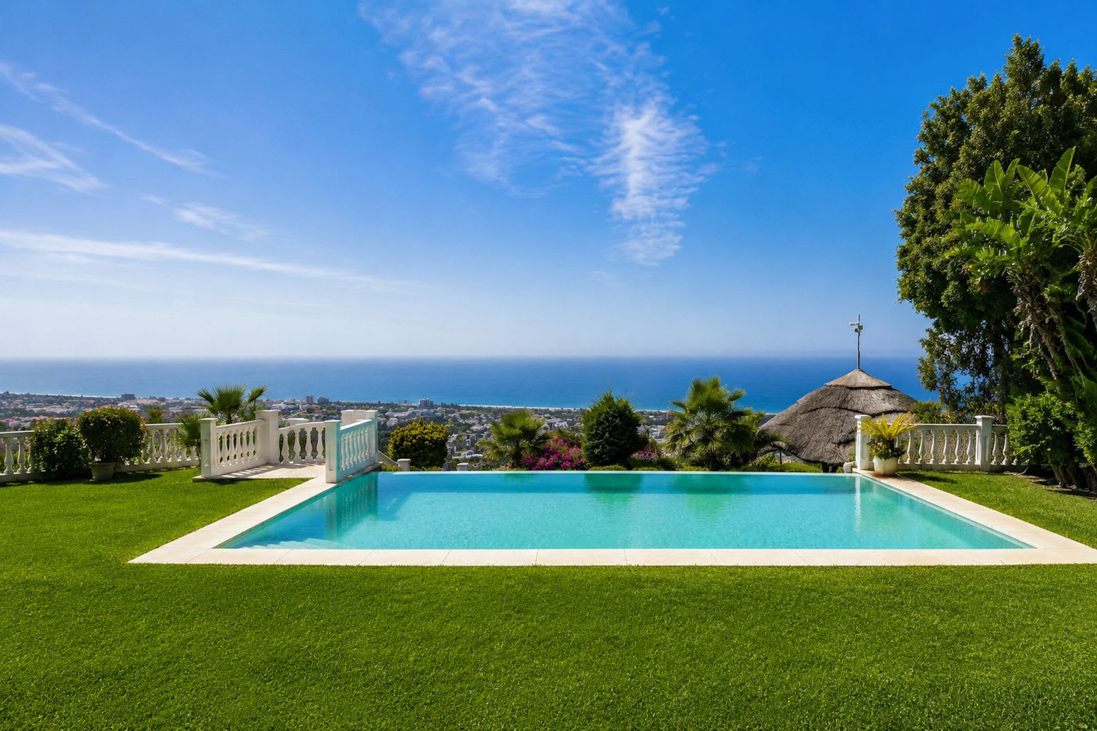 Frittliggende villa til salgs i Altos de los Monteros, Bilde 3