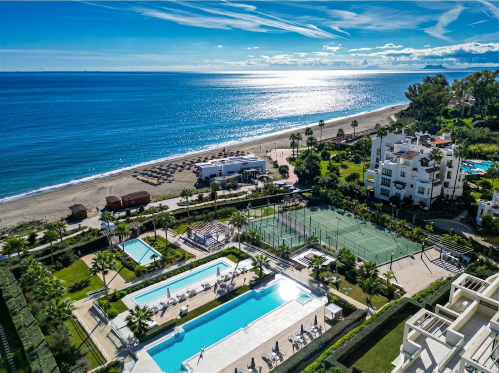 Toppleilighet til salgs i Estepona, Bilde 3