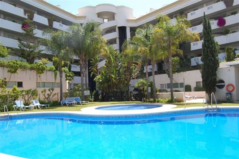 Lägenhet till salu i Puerto Banús