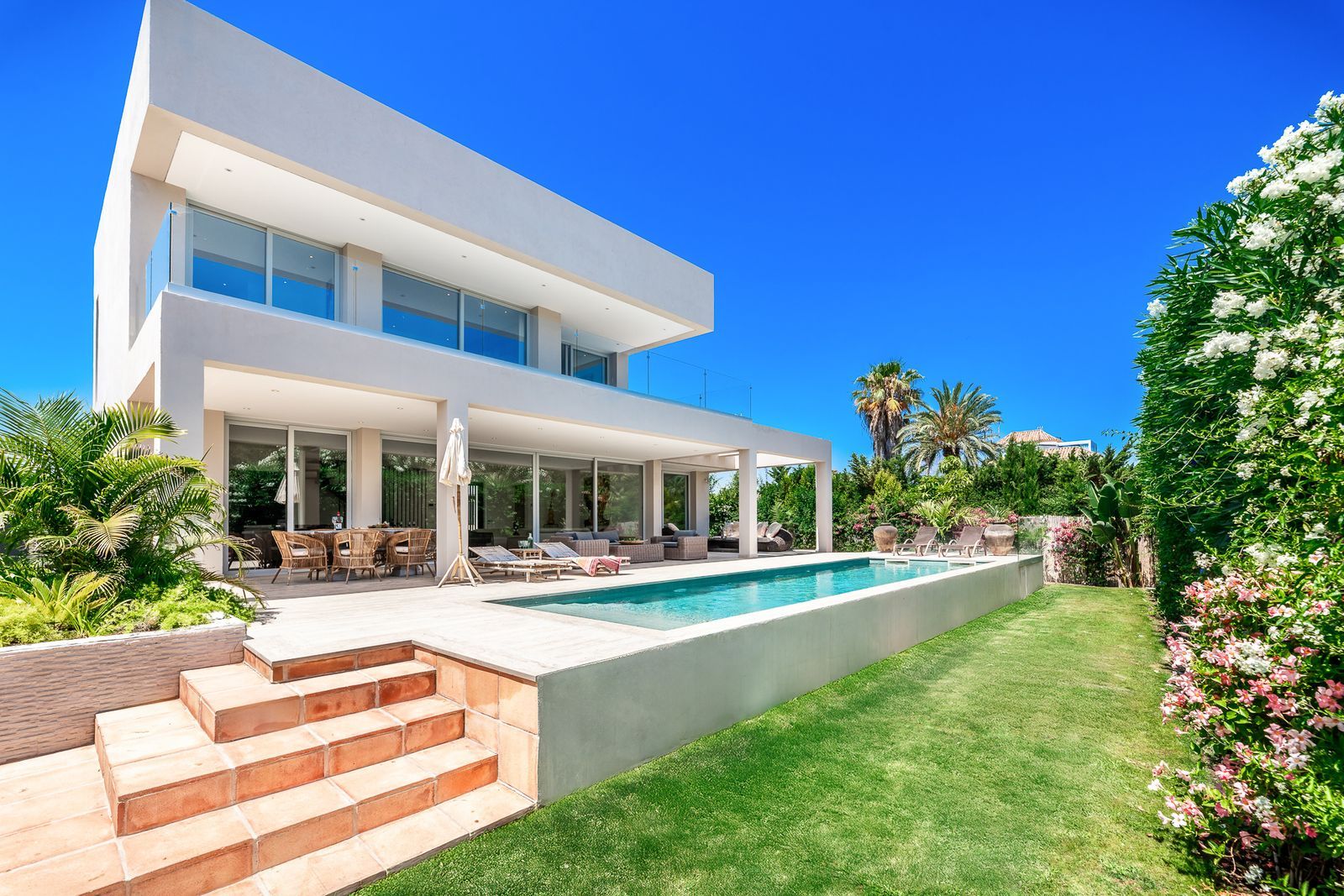 Villa til salgs i Marbella, Bilde 3
