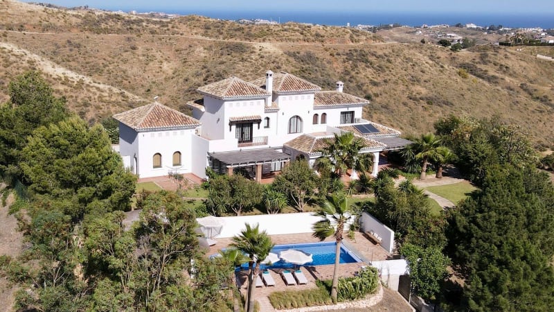 Frittliggende villa til salgs i Mijas