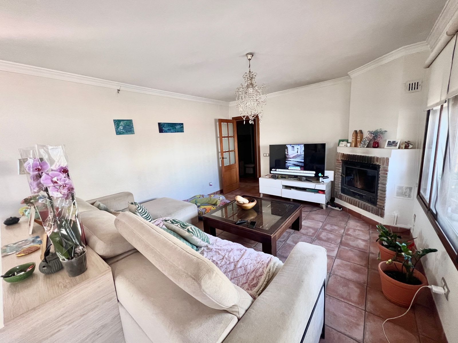 Frittliggende villa til salgs i Nueva Andalucía, Bilde 3