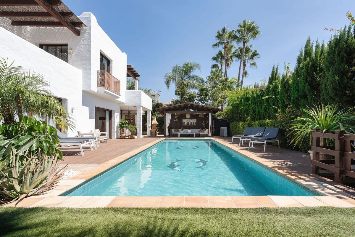Frittliggende villa til salgs i San Pedro de Alcántara, Bilde 2