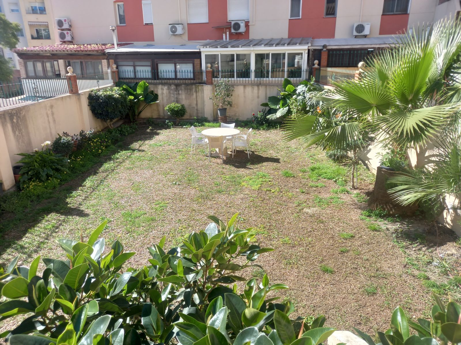 Tomannsbolig til salgs i Estepona, Bilde 2