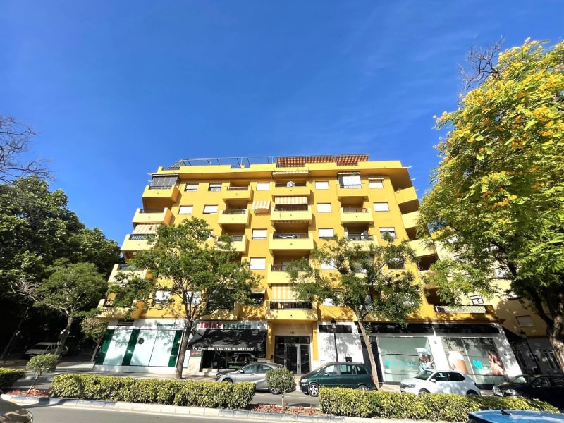 Leilighet midt i bygget til salgs i San Pedro de Alcántara