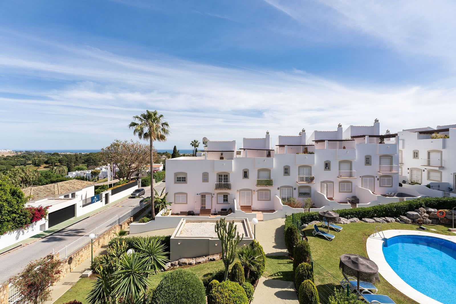 Rekkehus til salgs i Nueva Andalucía, Bilde 2
