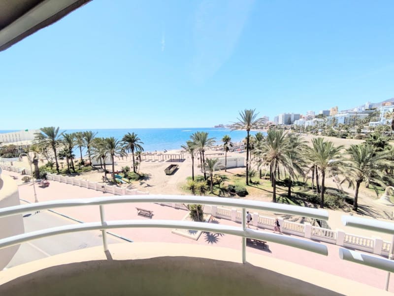 Toppleilighet med 3 soverom til salgs i Benalmadena