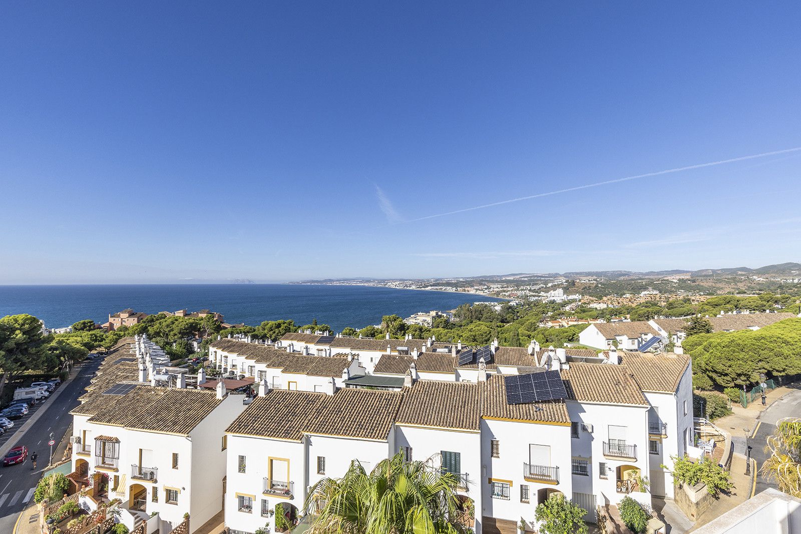 Toppleilighet med 3 soverom til salgs i Estepona, Bilde 2
