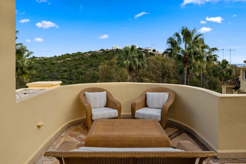 Penthouse til salgs i Casares Playa