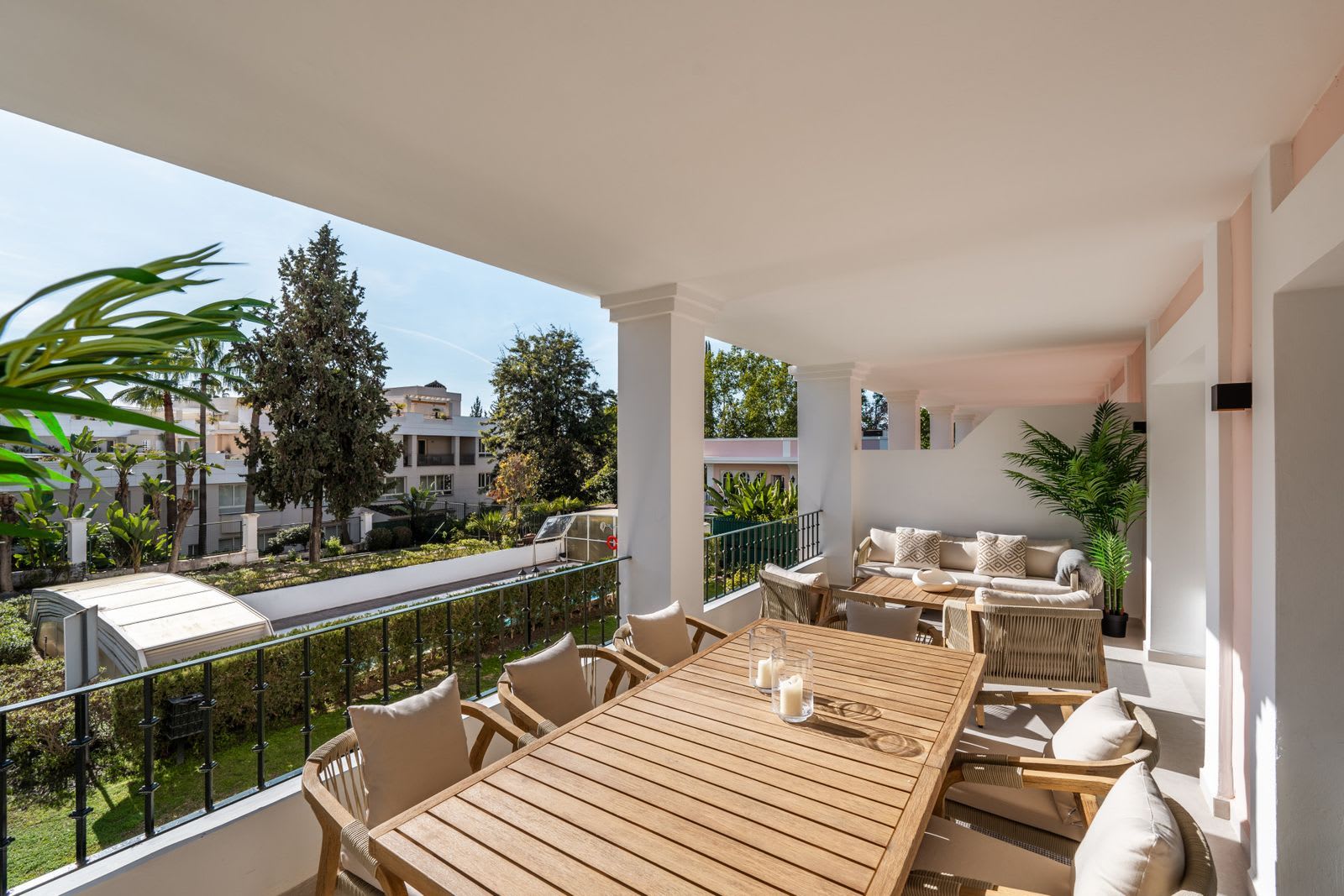Duplex-penthouse til salgs i Nueva Andalucía, Bilde 2