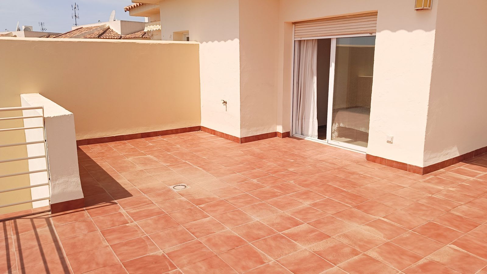 Penthouse til salgs i Riviera del Sol, Bilde 2