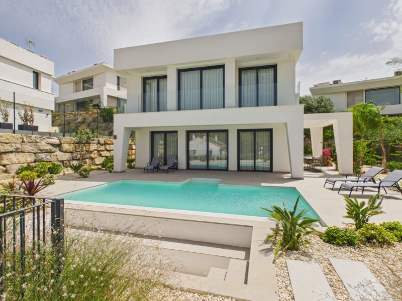 Villa til salgs i La Duquesa, Manilva