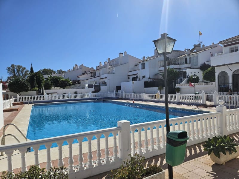 Townhouse for sale in Atalaya, Estepona