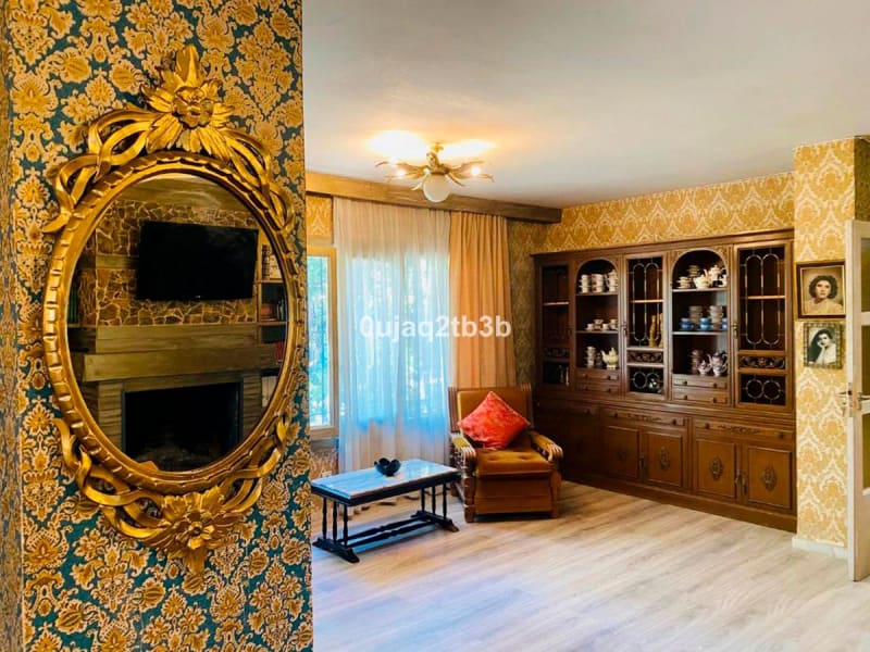 Villa til salgs i Marbella