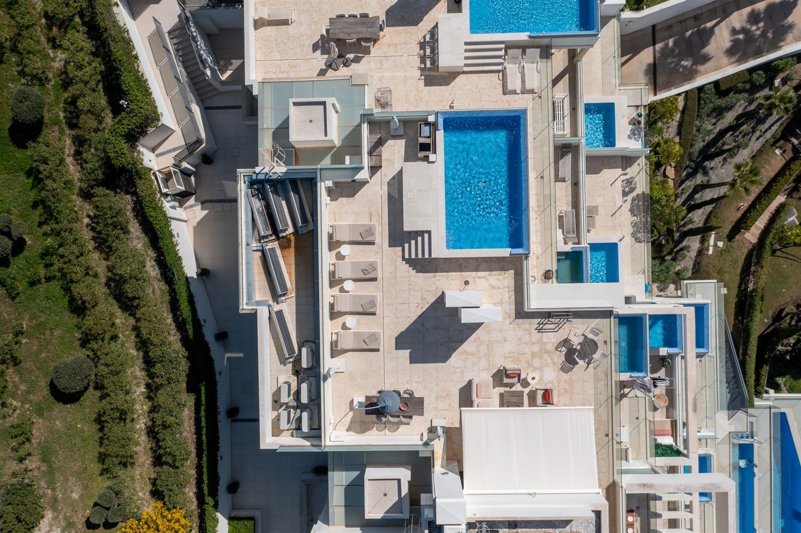 Duplex-penthouse til salgs i Nueva Andalucía, Bilde 2