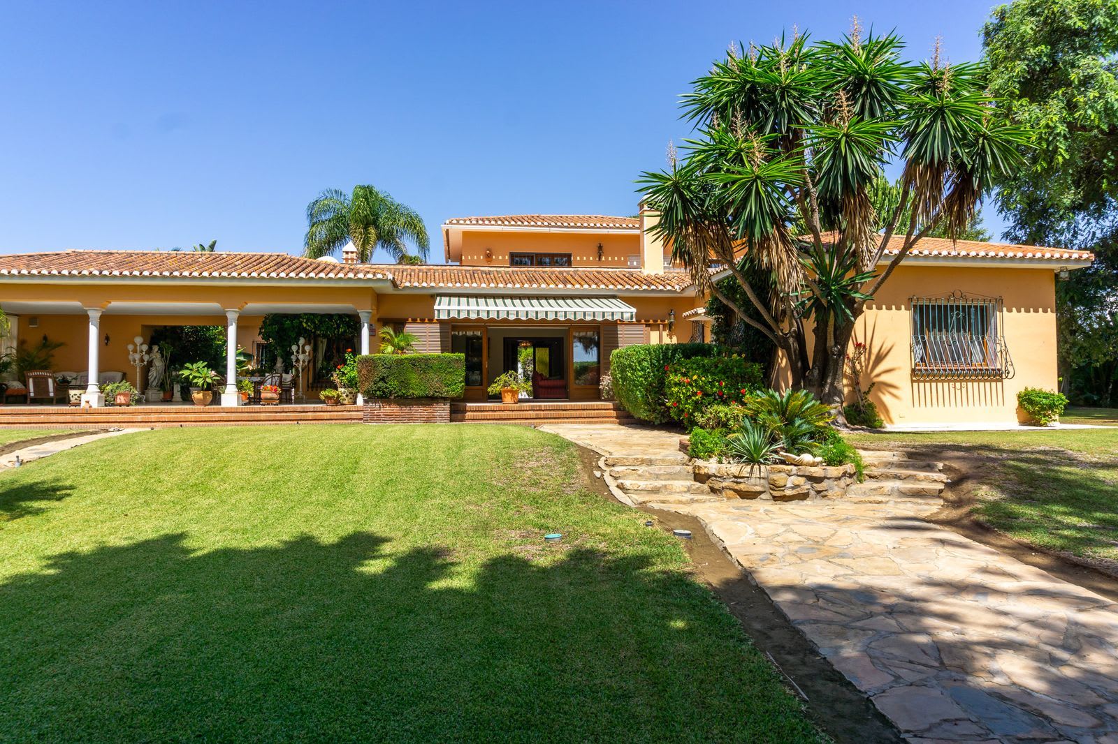 Villa til salgs i El Paraiso, Bilde 3