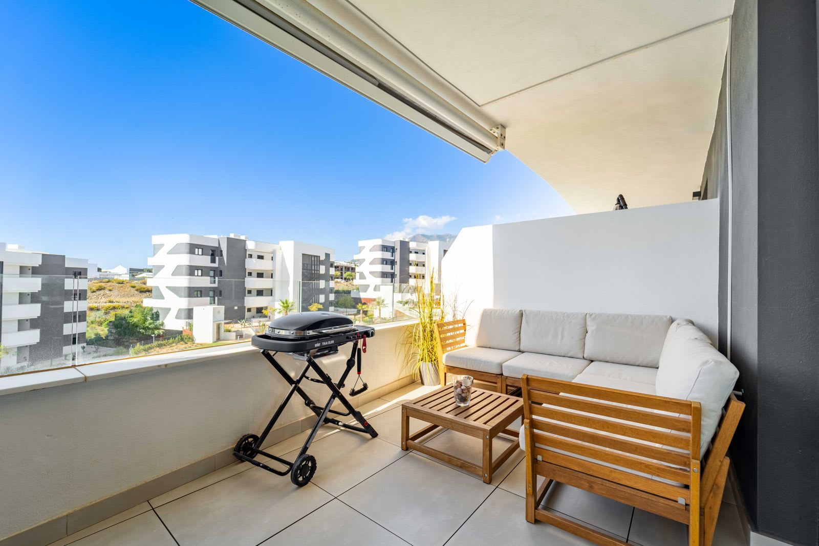 Middle-floor apartment for sale in Fuengirola, Photo 3