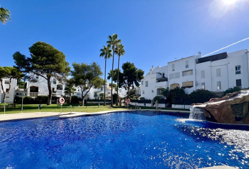 Leilighet i øverste etasje til salgs i Elviria