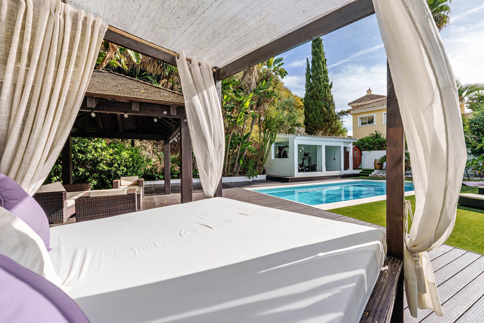 Villa til salgs i El Rosario, Marbella, Bilde 3