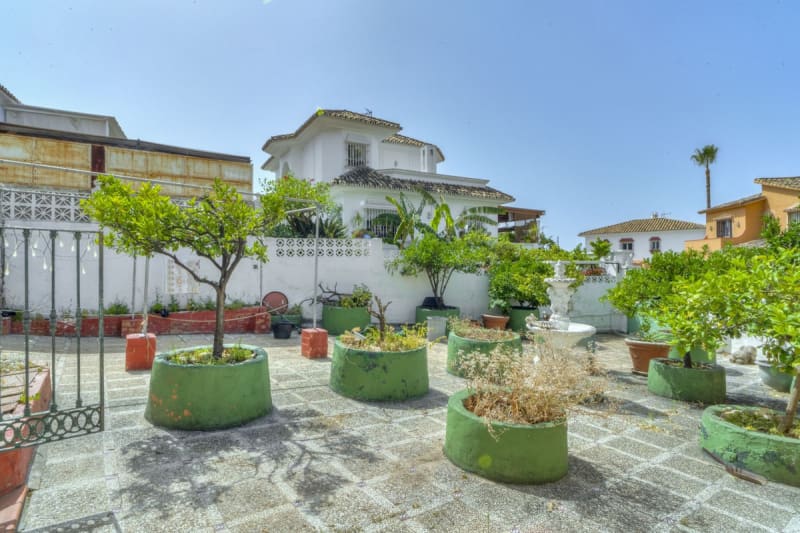 Villa til salgs i Marbella