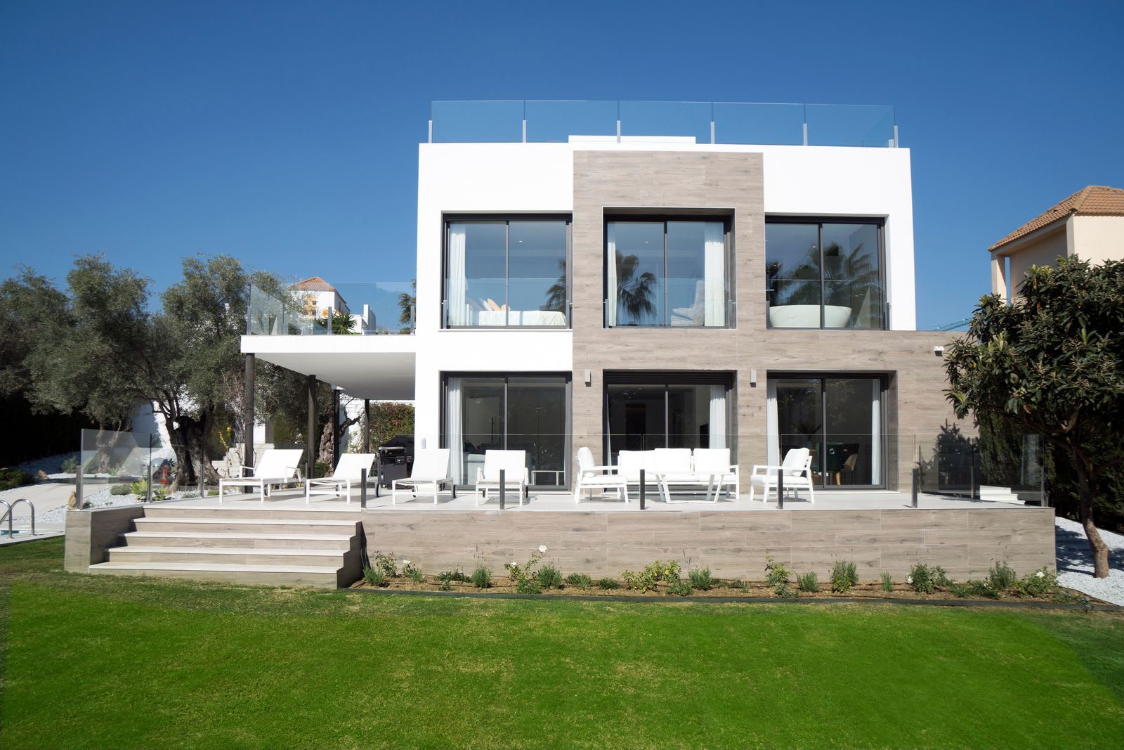 Villa til salgs i Nueva Andalucía, Bilde 2