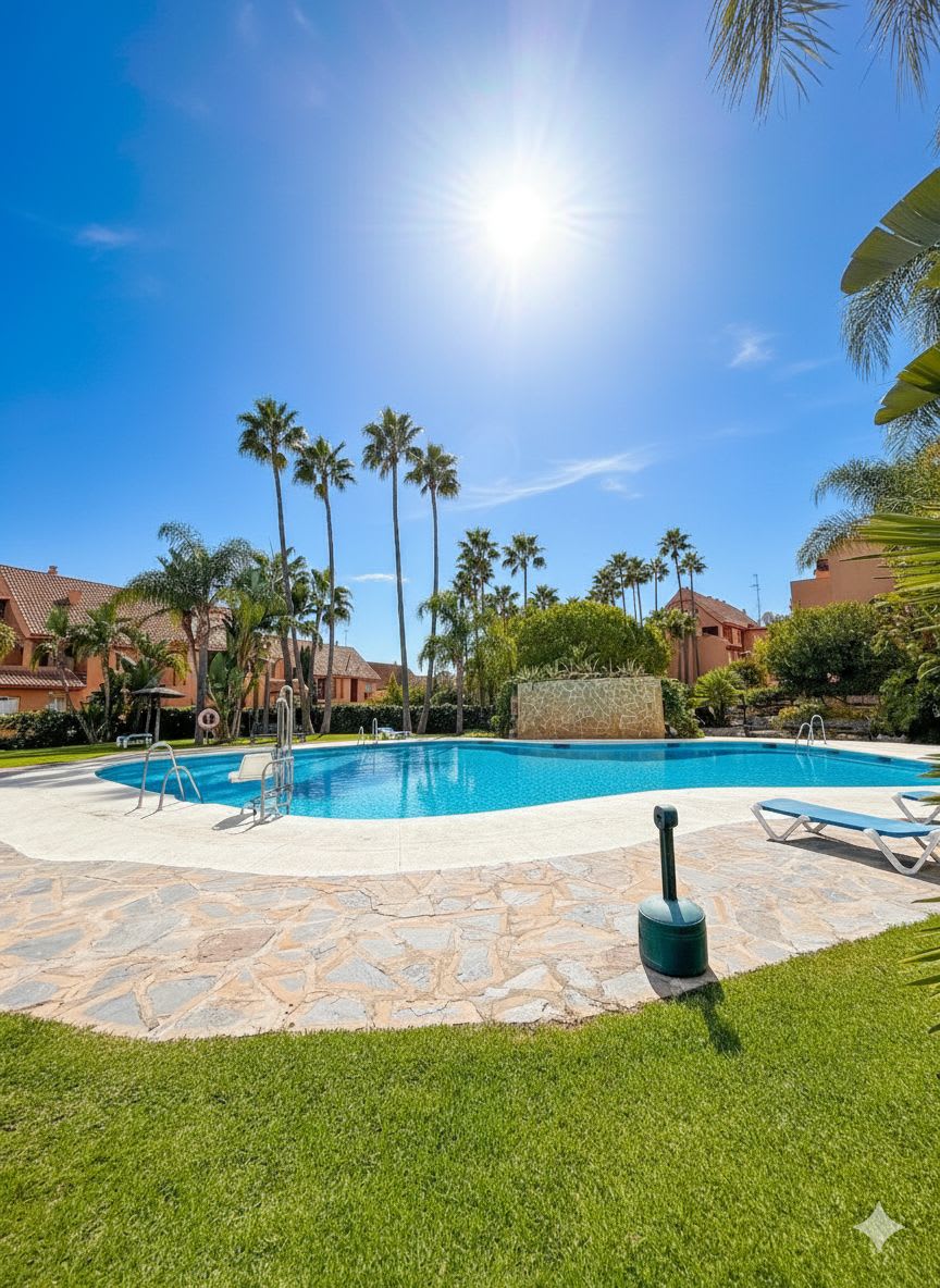 Duplex-penthouse til salgs i Casares, Bilde 2