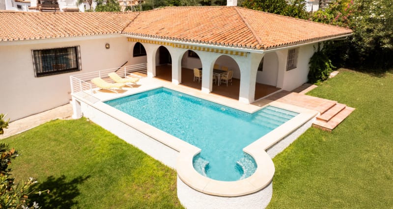 Frittliggende villa til salgs i San Pedro de Alcántara