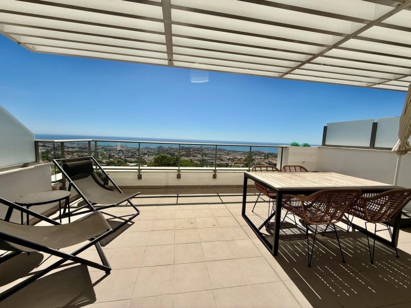 Toppleilighet til salgs i Benalmadena