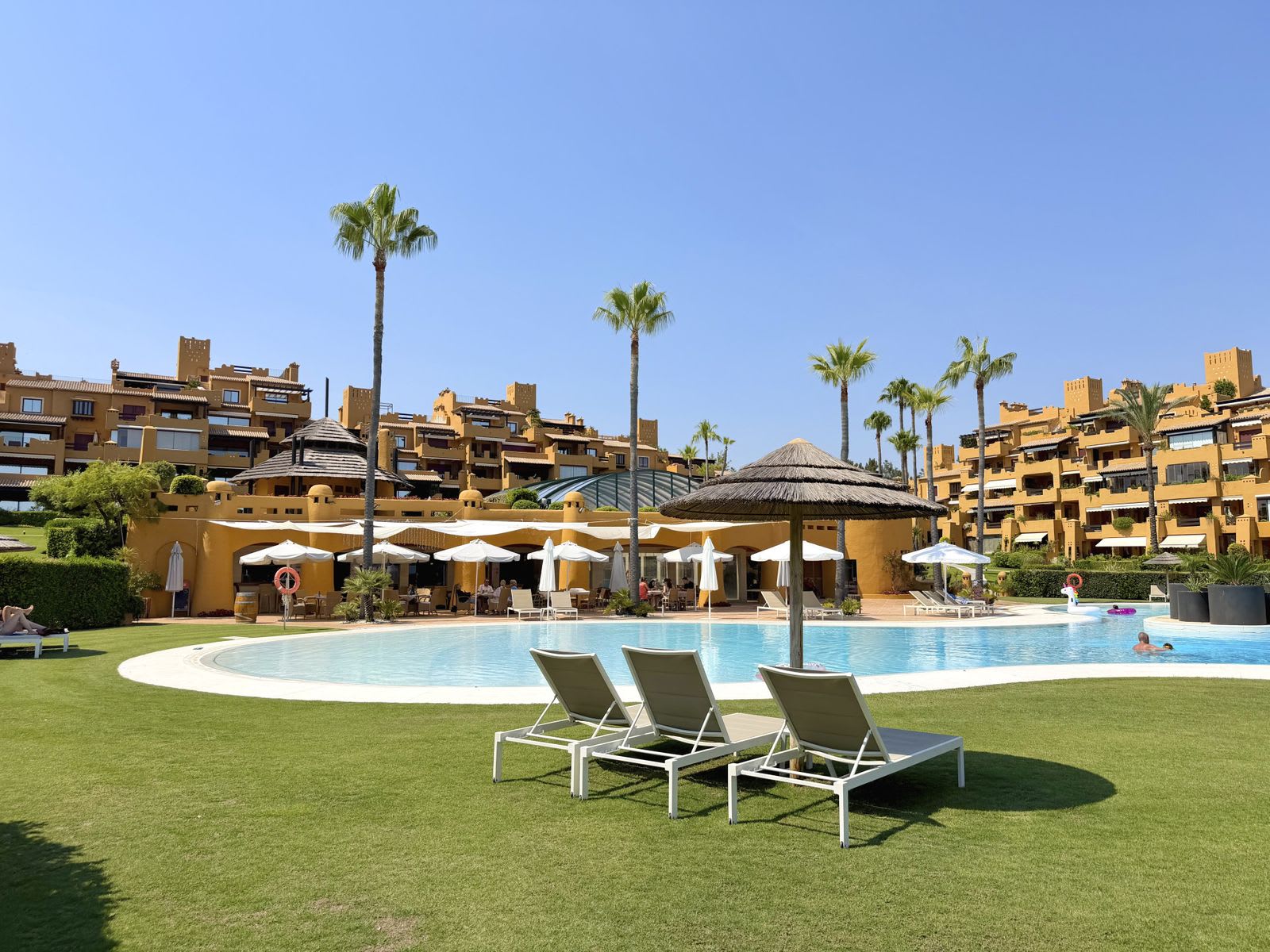 Leilighet til salgs i Estepona, Bilde 2
