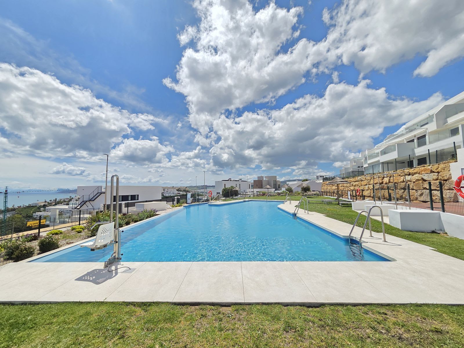 Leilighet til salgs i Estepona, Bilde 2