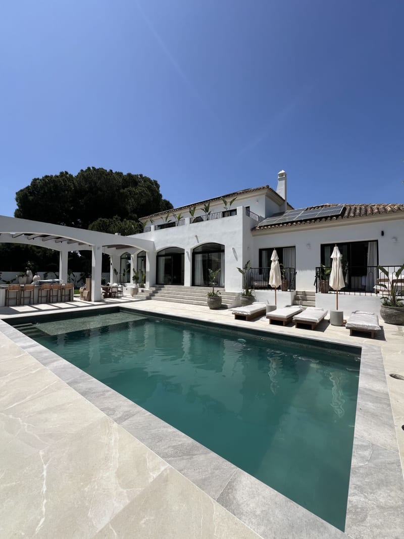 Frittliggende villa til salgs i San Pedro de Alcántara