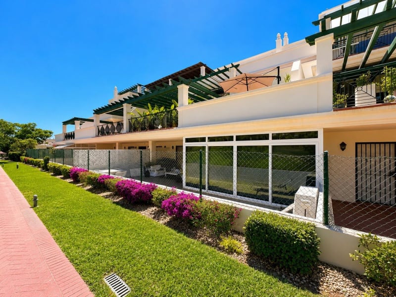 Leilighet i første etasje til salgs i Puerto Banús
