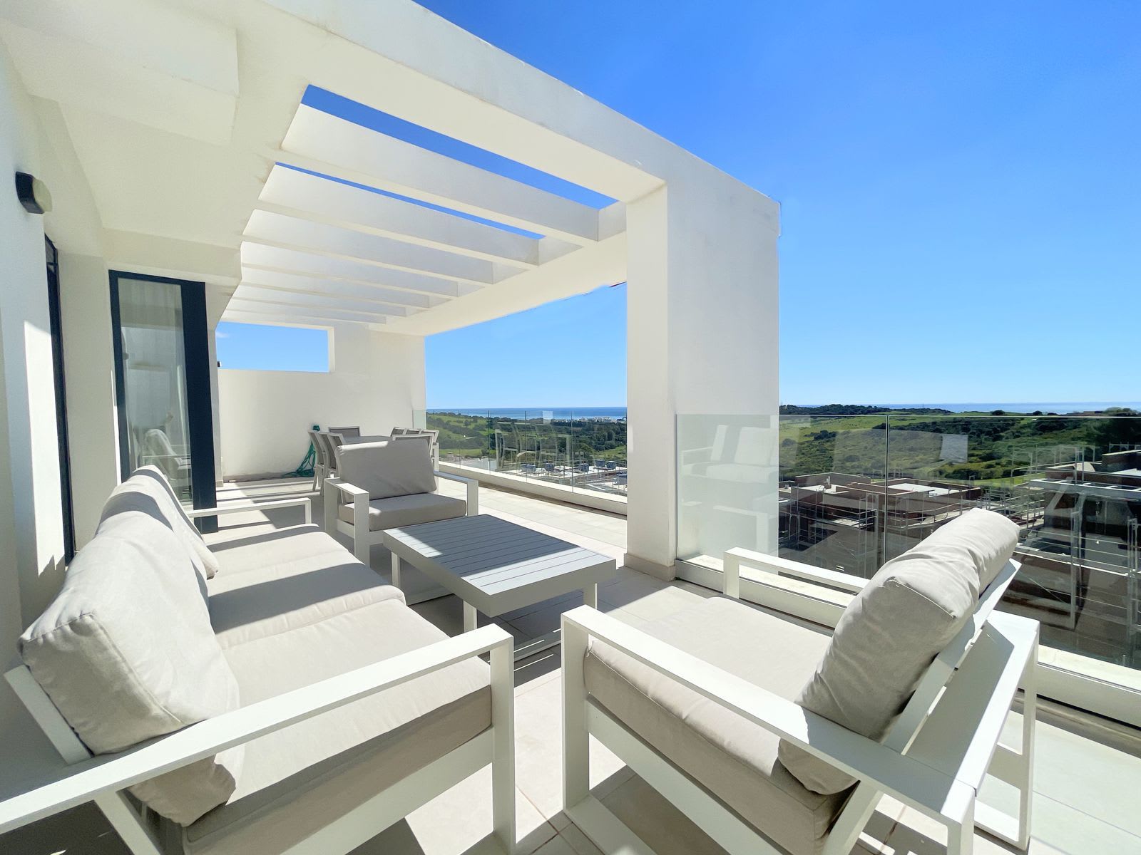 Toppleilighet til salgs i Estepona, Bilde 3