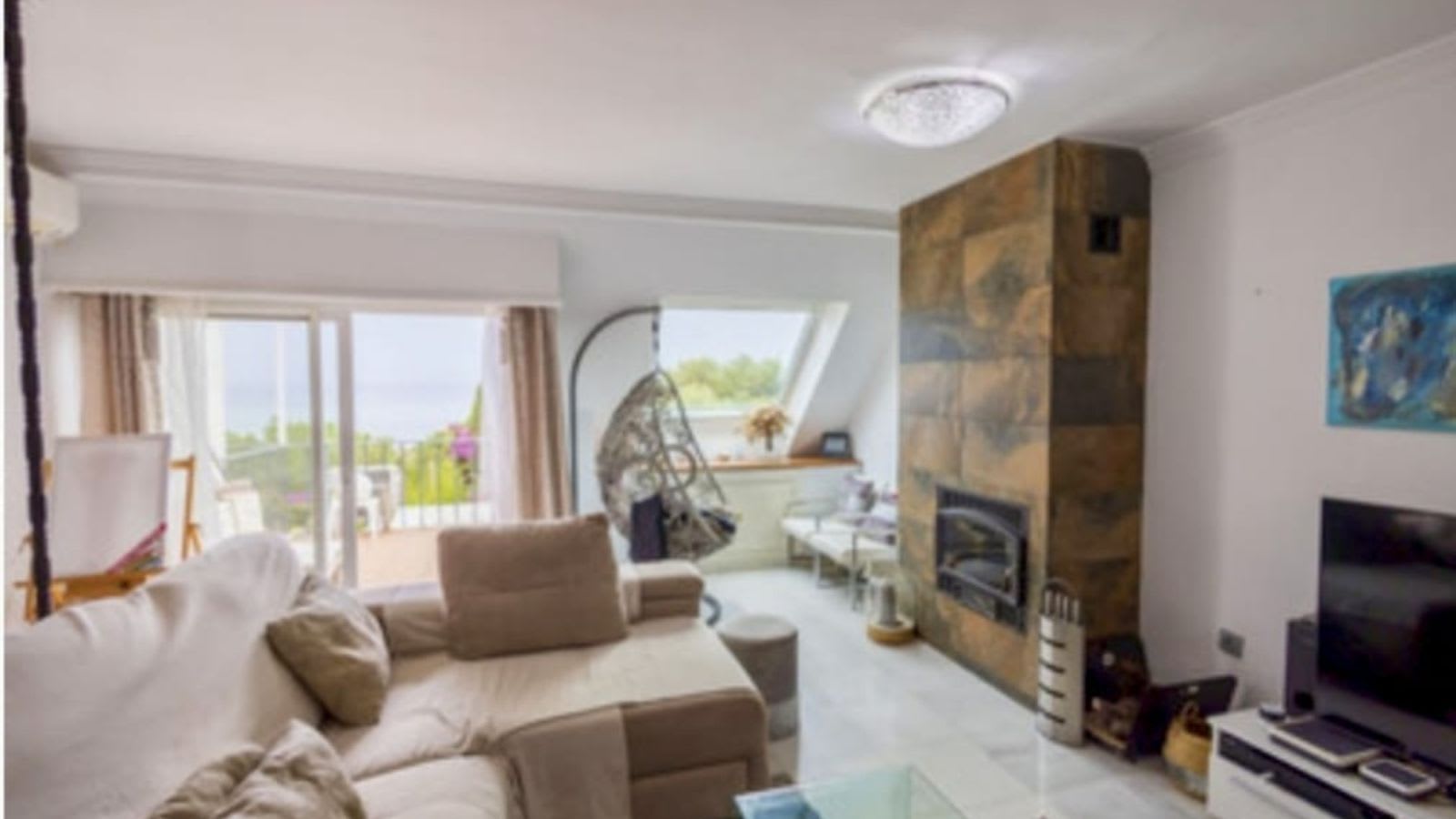 Frittliggende villa til salgs i Estepona, Bilde 3