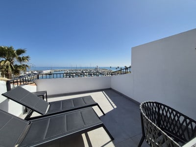 Duplex-penthouse til salgs i La Duquesa, Bilde 3