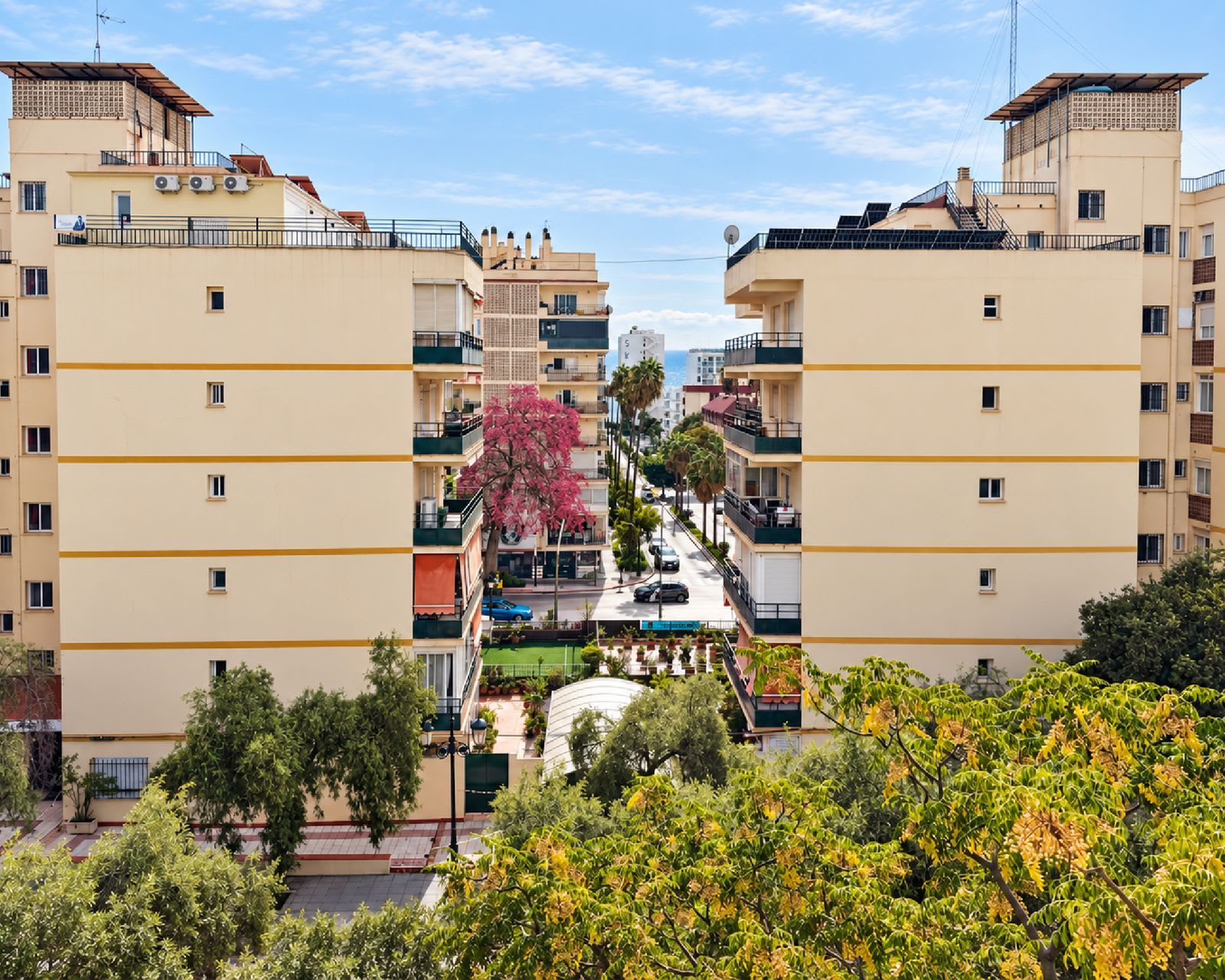 Lägenhet på mellanvåning till salu i Marbella, Foto 2