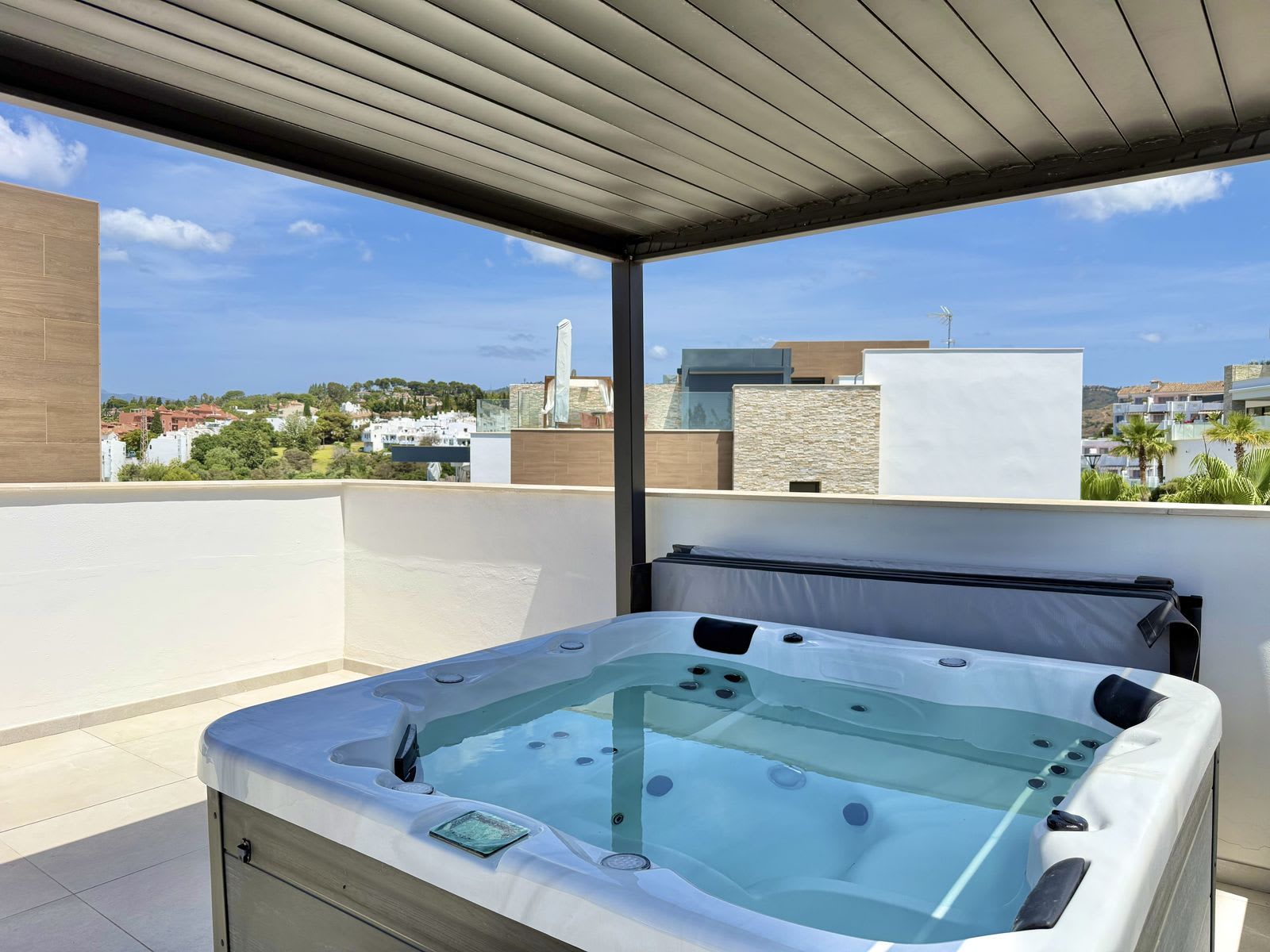 Penthouse til salgs i Cabopino, Bilde 3