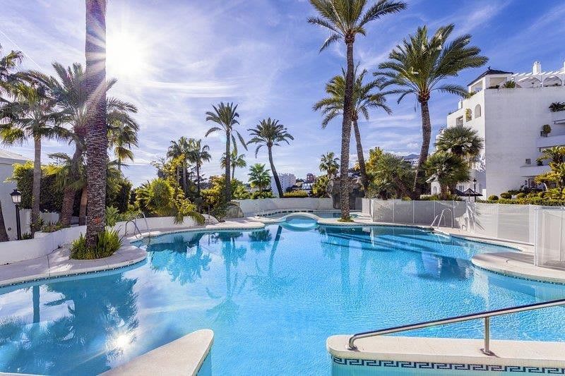 Leilighet midt i bygget til salgs i Torremolinos Centro, Bilde 2