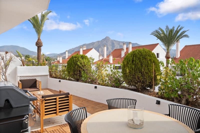 Leilighet midt i bygget til salgs i Nueva Andalucía