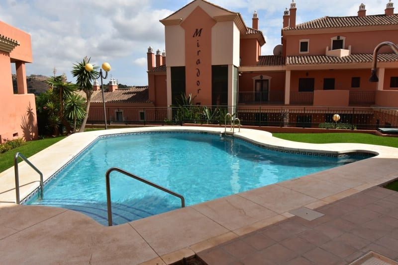 Leilighet midt i bygget til salgs i Elviria