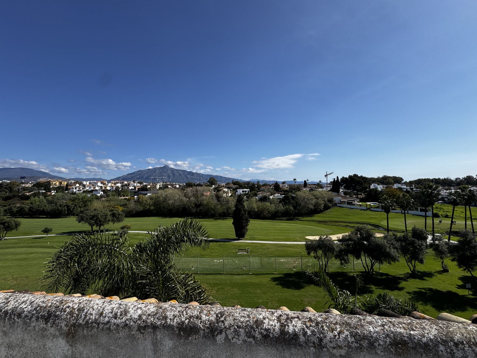 Duplex-penthouse til salgs i Guadalmina Baja, Bilde 3