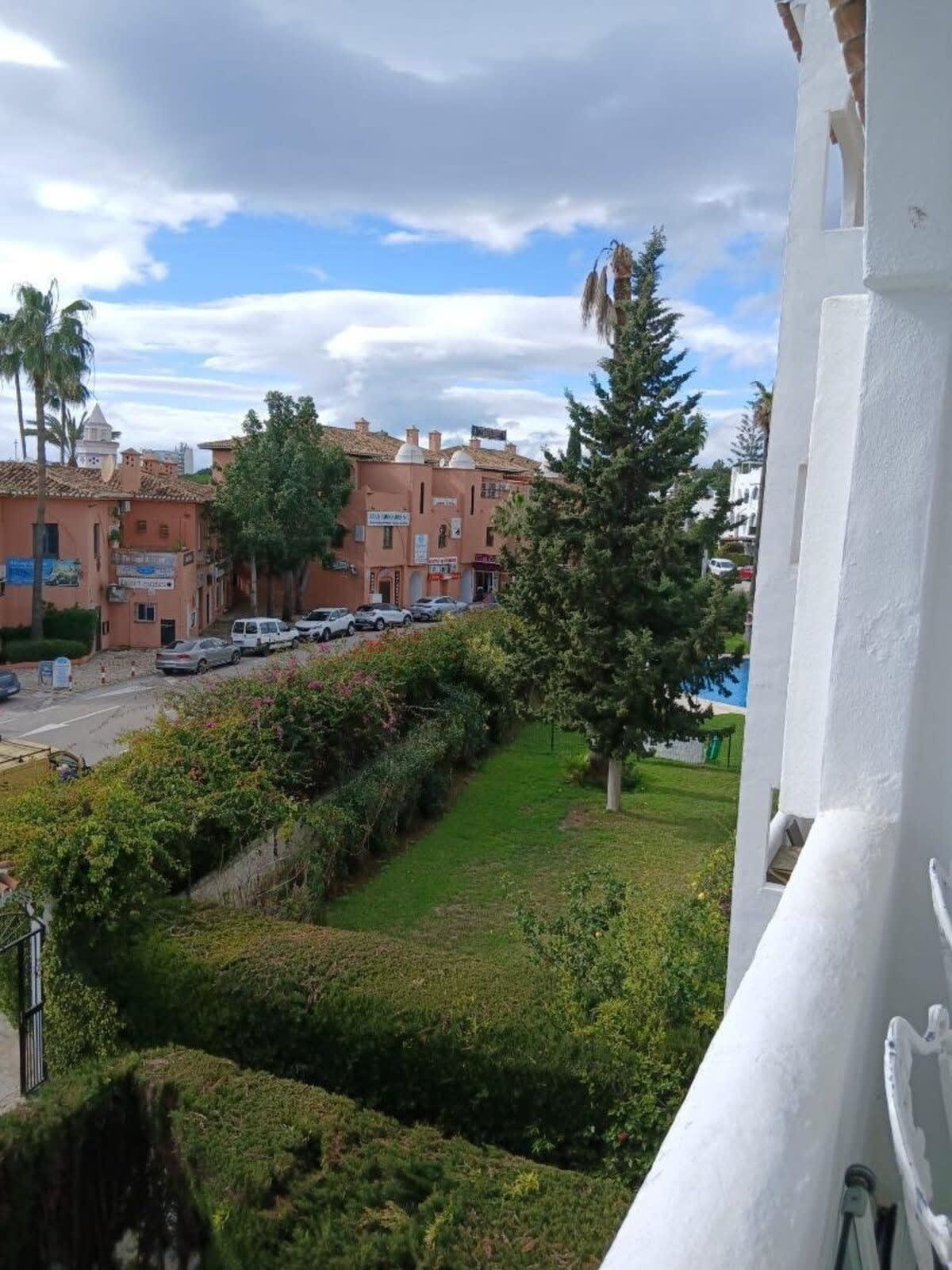 Duplex-penthouse til salgs i Calahonda, Bilde 2