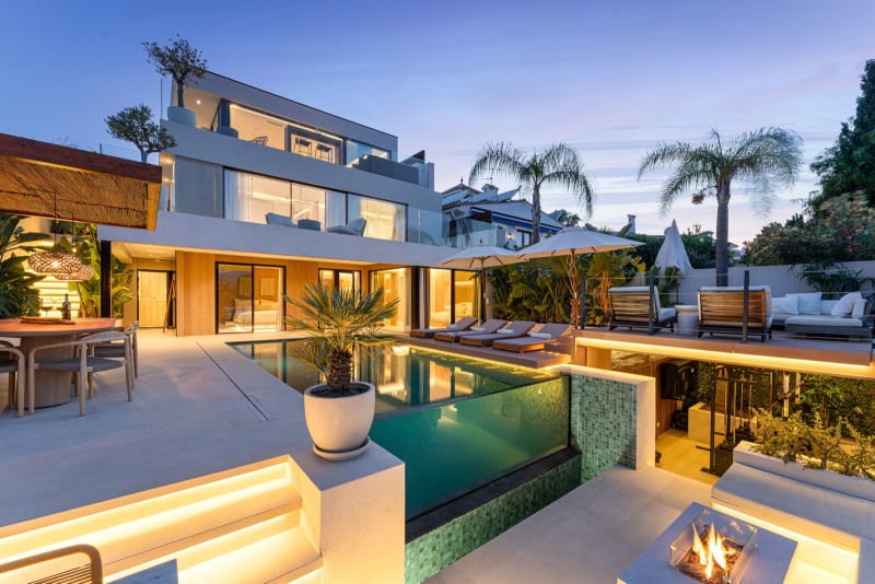 Villa til salgs i Nueva Andalucía