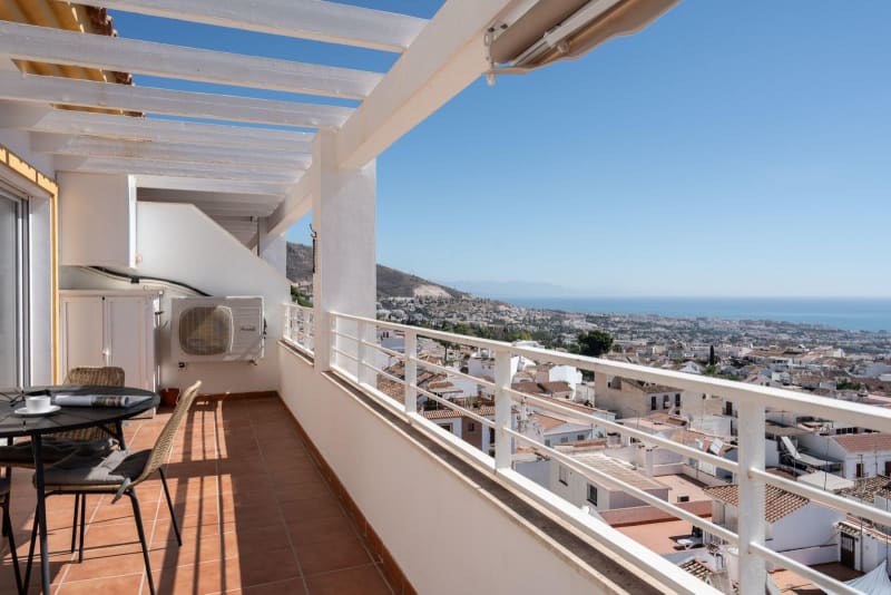Toppleilighet med 2 soverom til salgs i Benalmadena