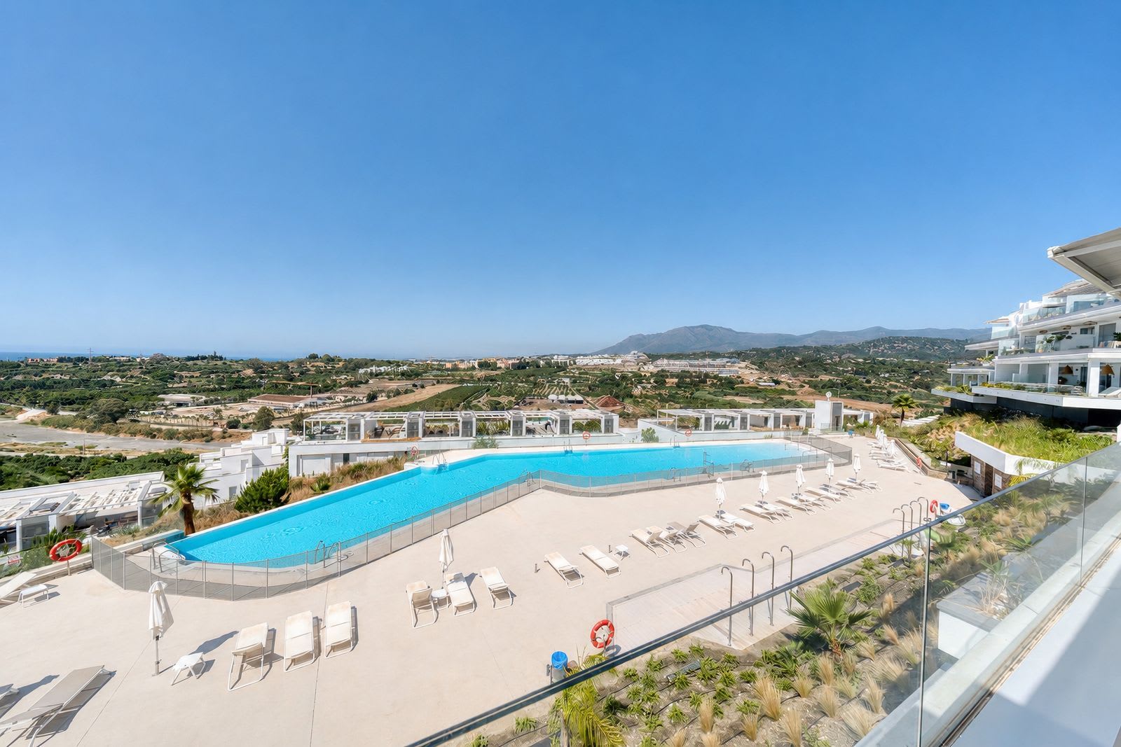 Leilighet til salgs i Estepona, Bilde 3