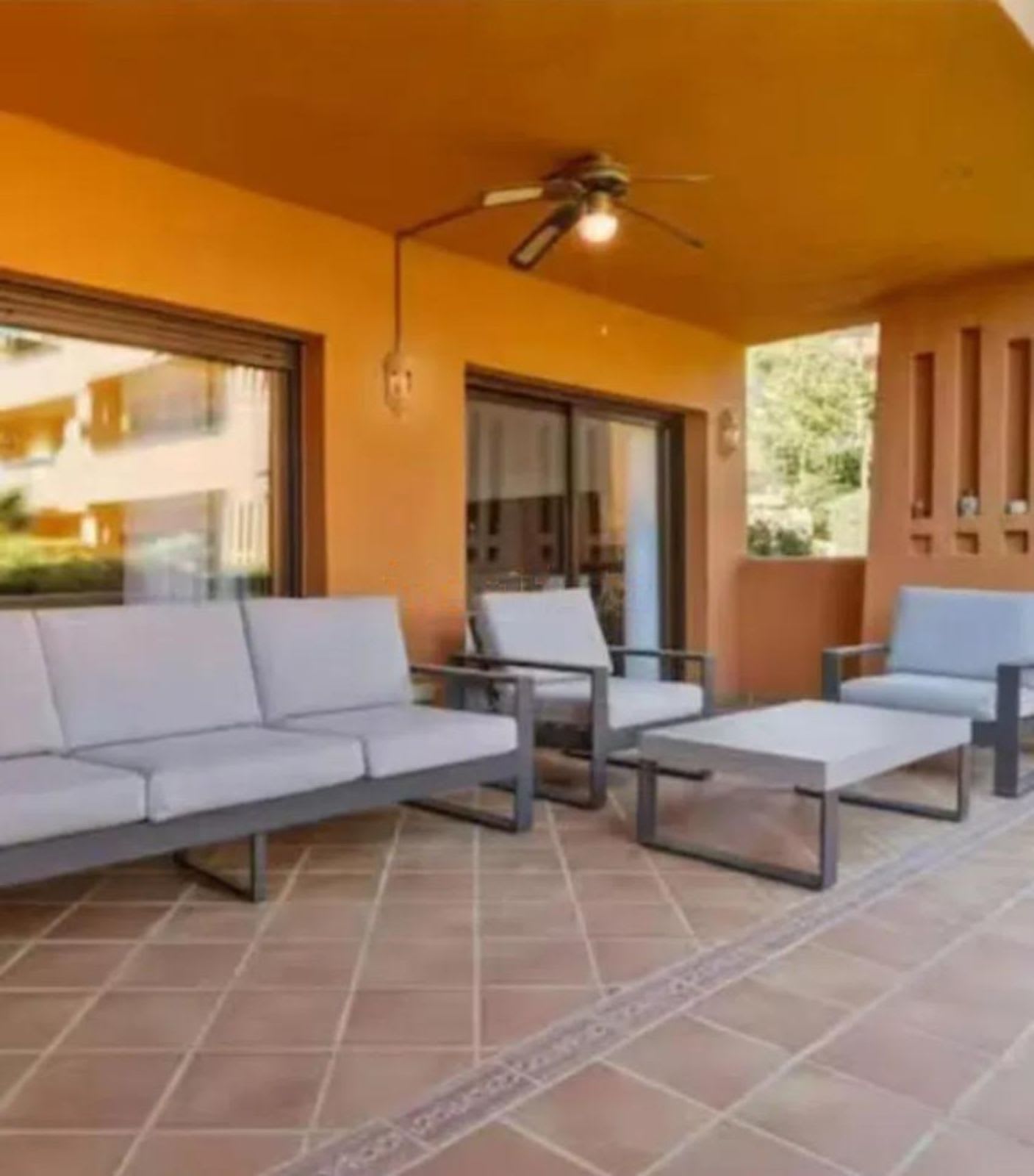 Leilighet til salgs i Estepona, Bilde 3