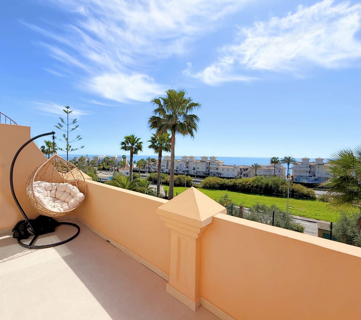 Rekkehus til salgs i Estepona, Bilde 2
