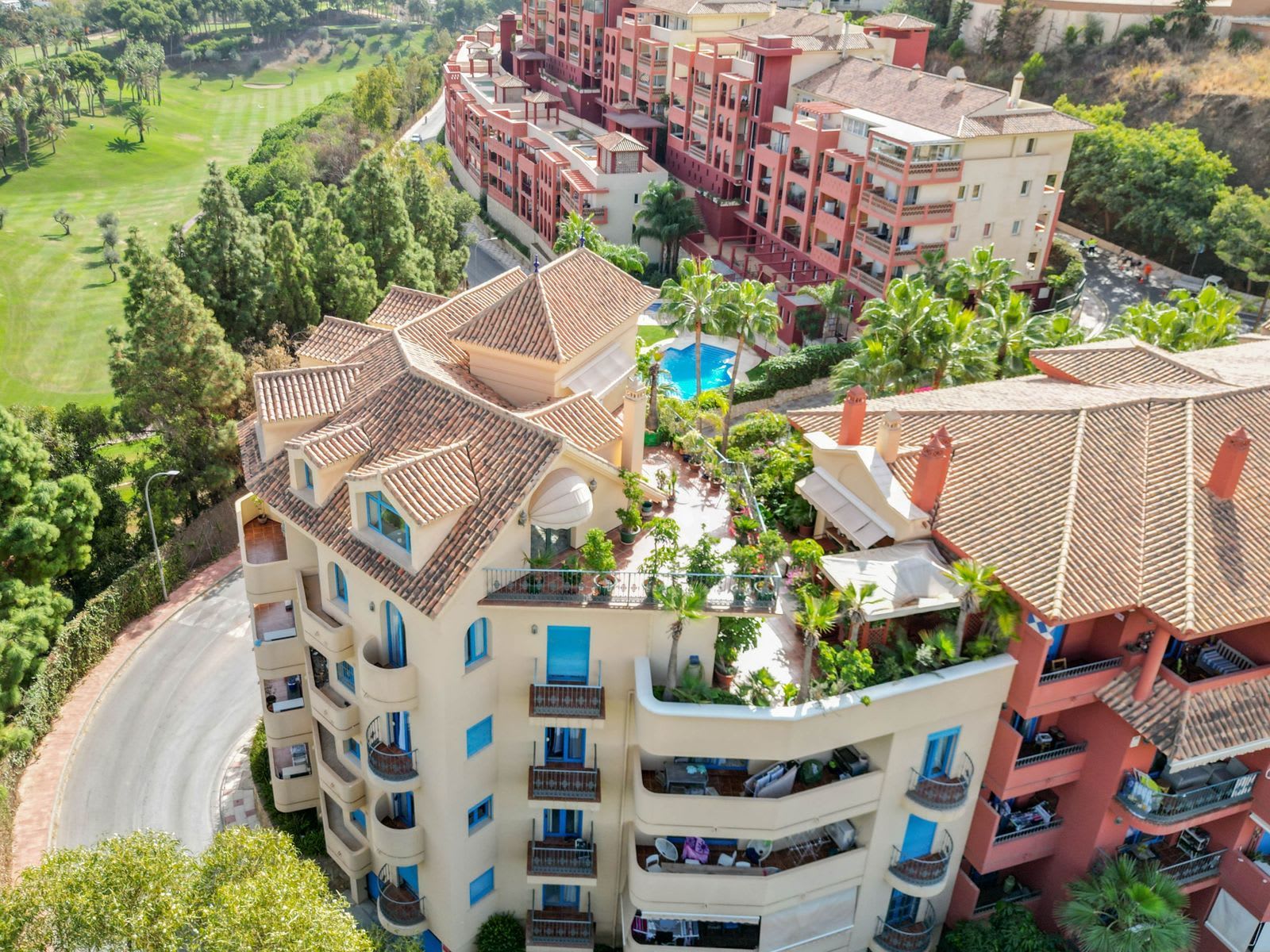 Duplex-penthouse til salgs i Torrequebrada, Bilde 2